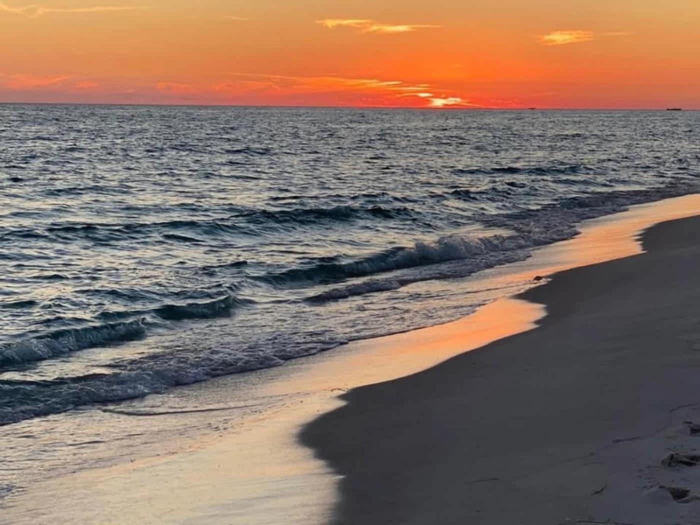 Sunrise Surprise 9Th Floor 2Br 2 Ba King Suite Beach Shuttle, Heated Pool! Destin Zewnętrze zdjęcie